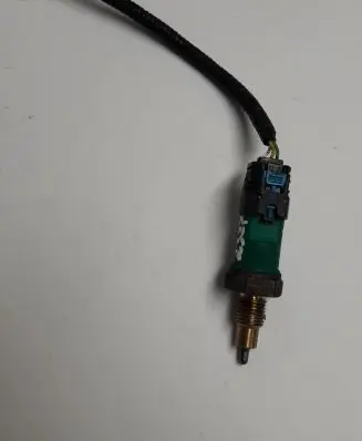 Renault Kadjar Reversing light switch sensor 8200177718G 8200177718