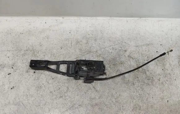Ford C-MAX I Front door exterior handle/bracket 