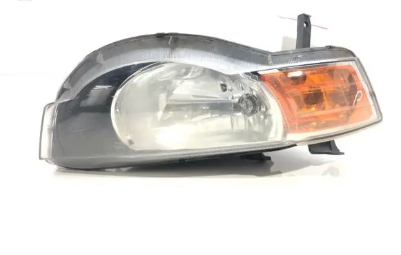 Mitsubishi Colt Headlight/headlamp 8301B180