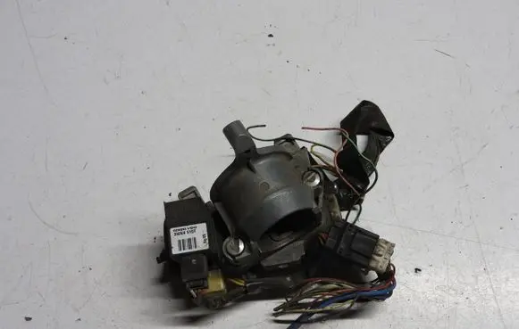 Mitsubishi Colt Ignition lock 4408A010