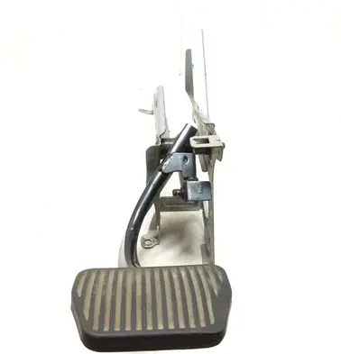 Volvo XC90 Brake pedal