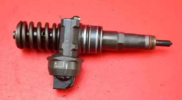 Audi A4 S4 B7 8E 8H Fuel injector 036130073BH