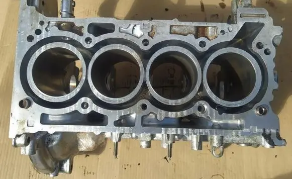Mercedes-Benz A W177 Engine block 110116806R