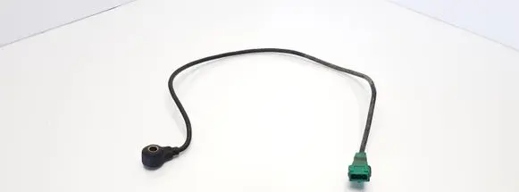 Audi A4 S4 B5 8D Detonation knock sensor 054905377H