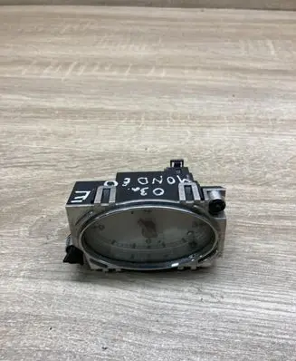Ford Mondeo Mk III Clock 