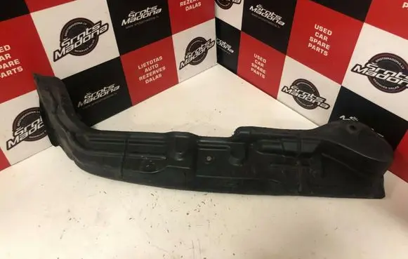 Audi A4 S4 B7 8E 8H Fender end trim 8E0821112A