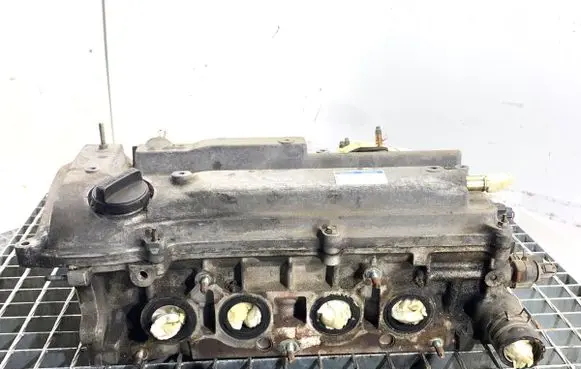 Toyota Avensis T250 Engine head 1AZFSE