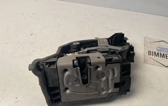 BMW X5 G05 Front door lock 9464893