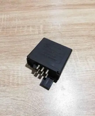 BMW 5 E34 Other relay 2240518