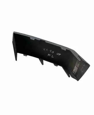 Volvo XC90 Rear/tail light trim molding 30698134