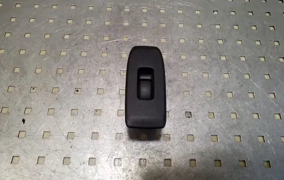 Mitsubishi Pajero Electric window control switch MR444892 MR445659