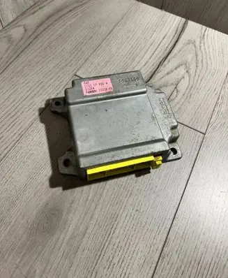 Mazda Premacy Airbag control unit/module C10057K30A 3321849