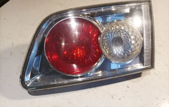 Mazda 6 Tailgate rear/tail lights
