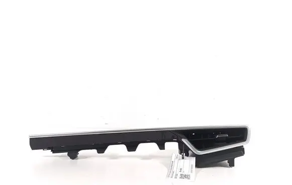 Toyota Corolla Cross Panel trim 5501116020