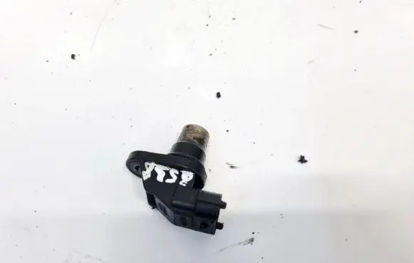 Volvo S60 Camshaft position sensor 8631533