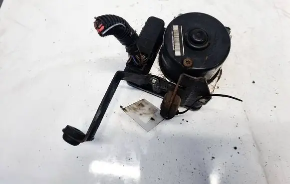 Ford Focus C-MAX ABS Pump 3M512C405HA