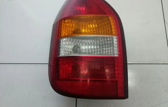 Opel Zafira A Rear/tail lights