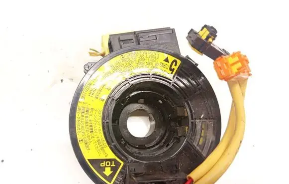 Toyota Avensis T250 Airbag slip ring squib (SRS ring) 