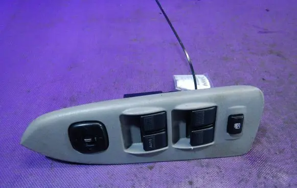 Mazda Premacy Quarter vent window switch 
