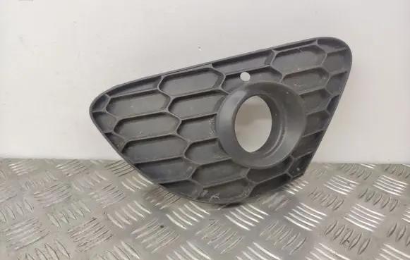 Alfa Romeo Giulietta Front fog light trim/grill 156085908