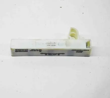 Renault Zoe Aerial antenna amplifier 285906352R A2C53437537