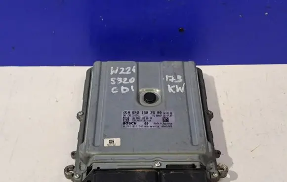 Mercedes-Benz S W221 Engine control unit/module A6421502500