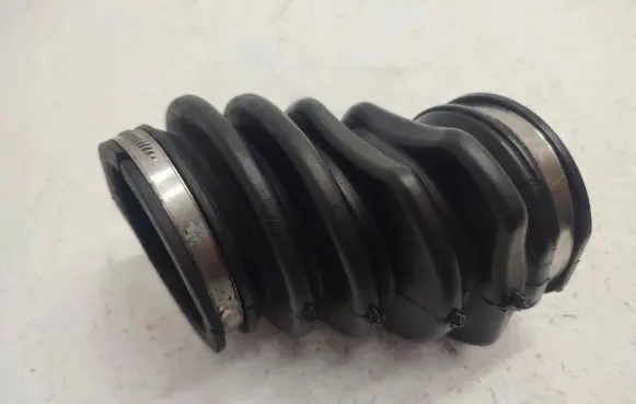 Ford Focus Air intake hose/pipe