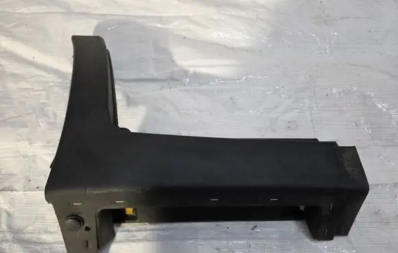 Opel Mokka Side skirt front trim 95164756