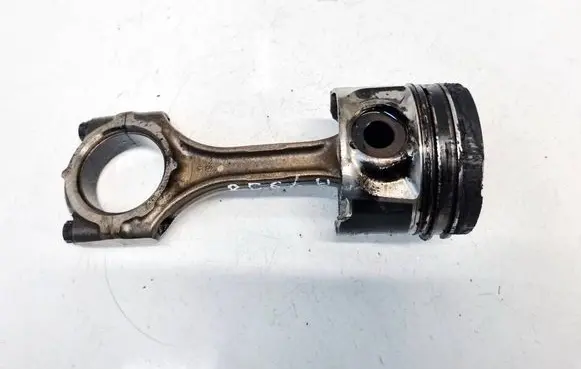 Toyota RAV 4 (XA30) Piston with connecting rod 