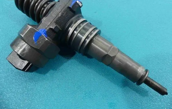 Volkswagen Golf IV Fuel injector 0414720007 IMPRK1053308