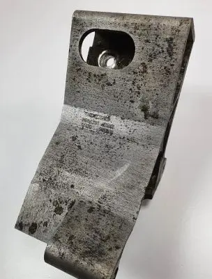 Volvo XC90 Engine mounting bracket 8684381