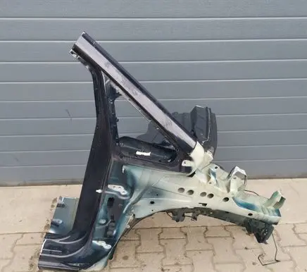 Ford C-MAX I Front quarter panel 