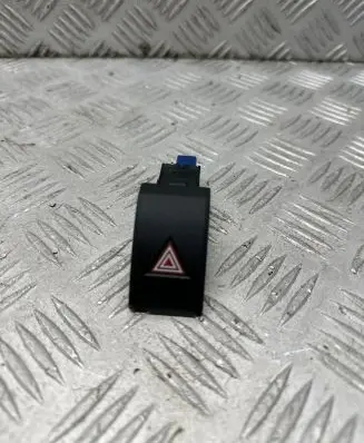 Toyota RAV 4 (XA50) Hazard light switch