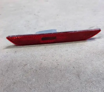 Ford Mustang VI Rear tail light reflector FR3B15A457B FR3B15A457A