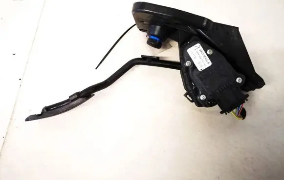 Jaguar XF Accelerator throttle pedal 8x239f832b 8x23-9f832-b