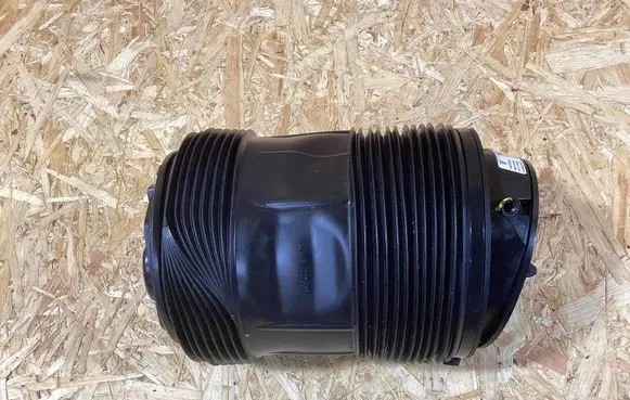Porsche Cayenne (9Y0 9Y3) Front air suspension shock absorber 9y0616026d