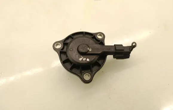 Dodge Grand Caravan Camshaft vanos timing valve 05184101AG