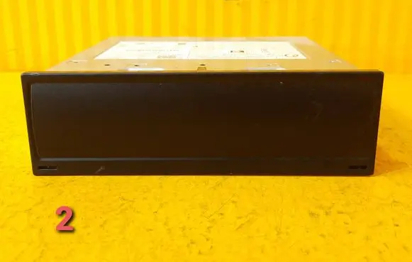 Seat Tarraco Radio/CD/DVD/GPS head unit 575035862F