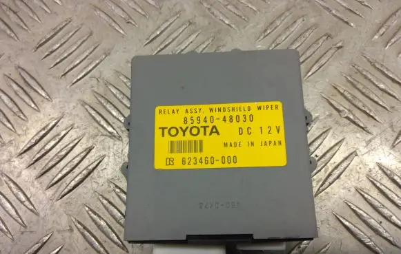Lexus RX 330 - 350 - 400H Window wiper relay 85940-48030
