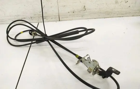 Toyota Corolla Verso AR10 Fuel tank opening switch 