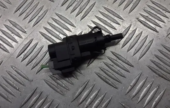 Ford Focus Brake pedal sensor switch 3M5T-13480-AB