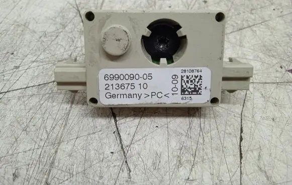 BMW 3 E90 E91 Antenna control unit 699009005