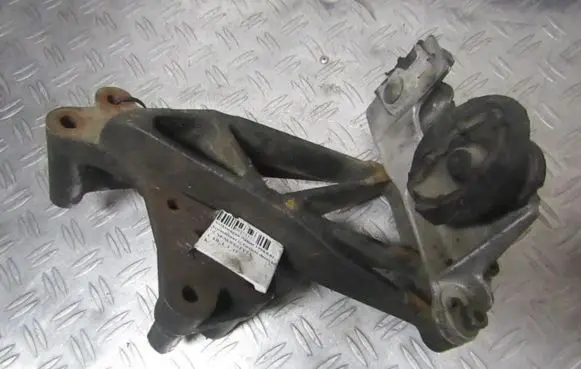 Volkswagen Sharan Engine mounting bracket 95vw6030ac 7m0199308b