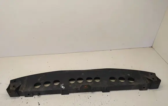Front bumper skid plate/under tray