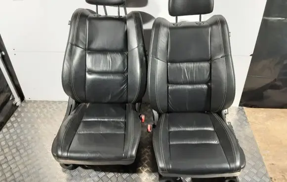 Seat set