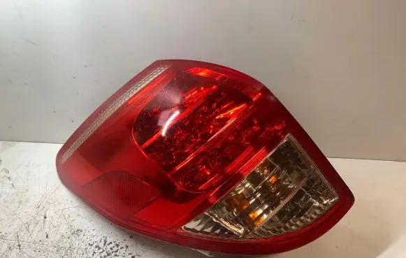 Toyota RAV 4 (XA30) Rear/tail lights