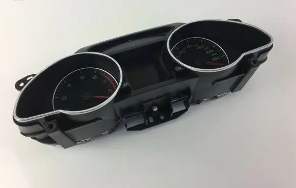 Audi A5 8T 8F Speedometer (instrument cluster) 8T0920900N Z1904