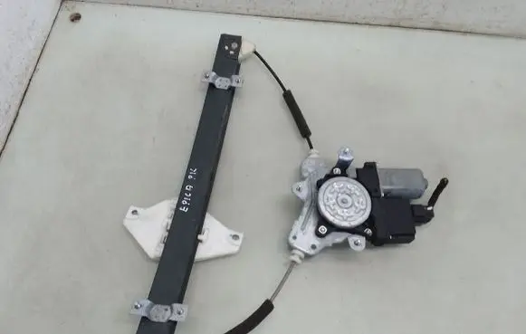 Chevrolet Epica Front door window regulator with motor 96941898