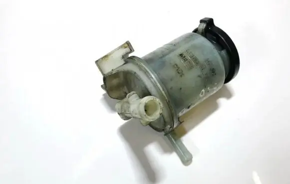Toyota Avensis T250 Power steering fluid tank/reservoir