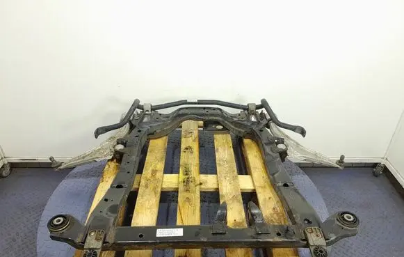Opel Astra J Front subframe